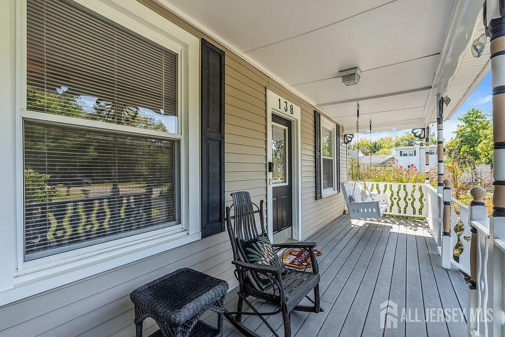 138 Main St Helmetta, NJ 08828 - Thumbnail 4