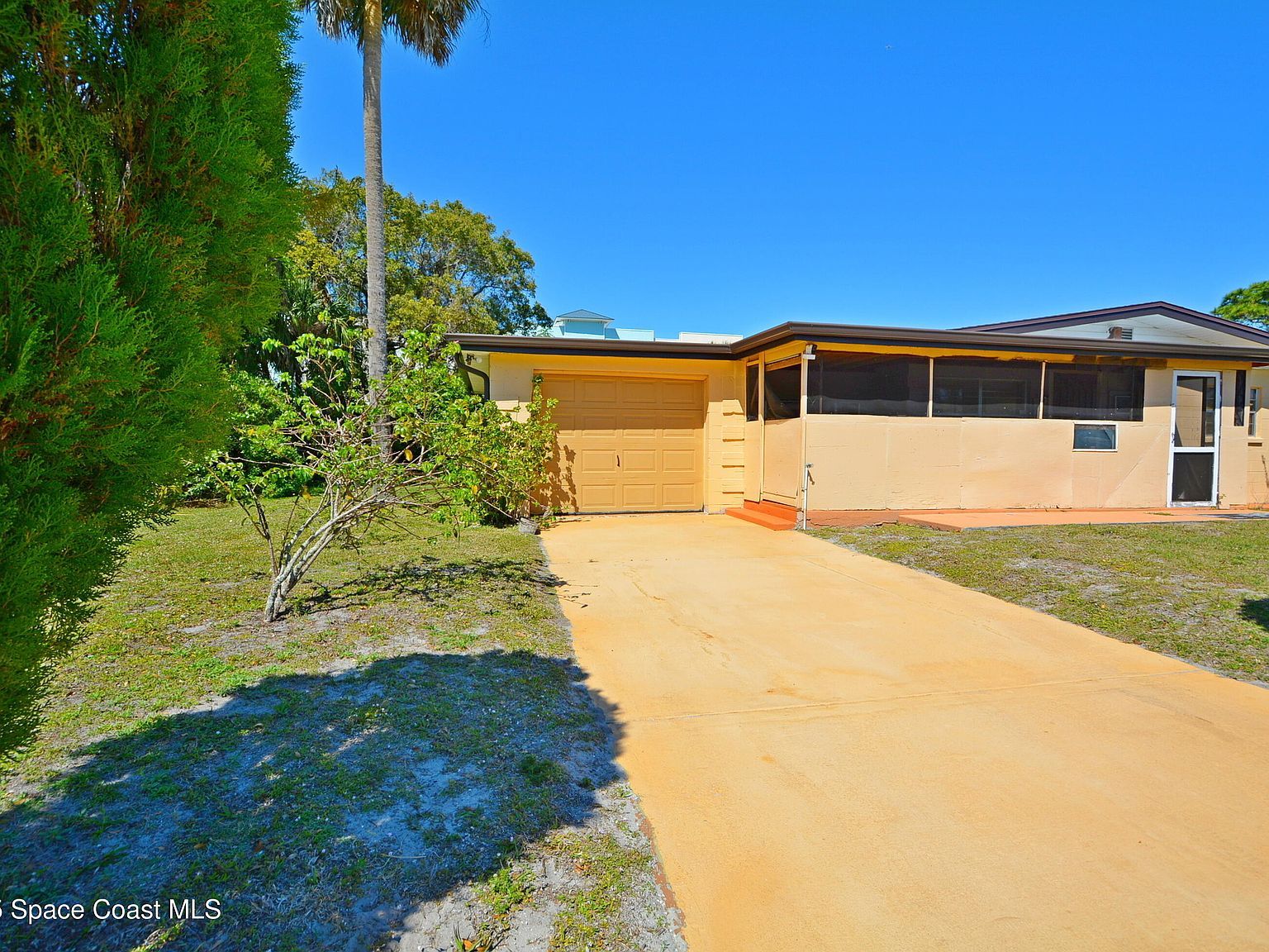 600 Burr St Melbourne, FL 32901 - Thumbnail 4