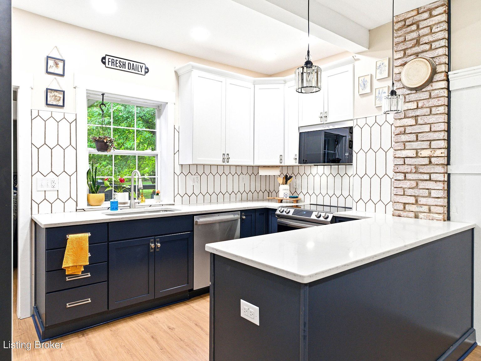 314 Main St Simpsonville, KY 40067 - Thumbnail 4
