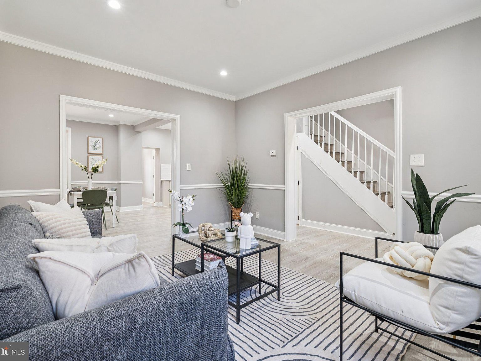 2461 Shirley Ave Baltimore, MD 21215 - Thumbnail 4