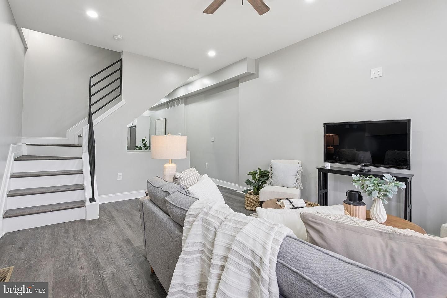1708 E Federal St Baltimore, MD 21213 - Thumbnail 4