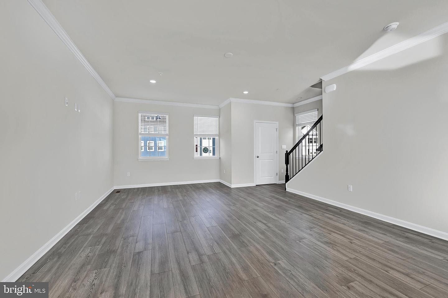 32 Merion Ave Baltimore, MD 21237 - Thumbnail 4