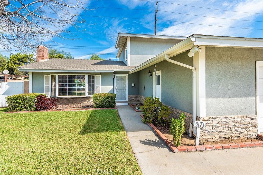 5171 Merrill Ave Riverside, CA 92504 - Thumbnail 4