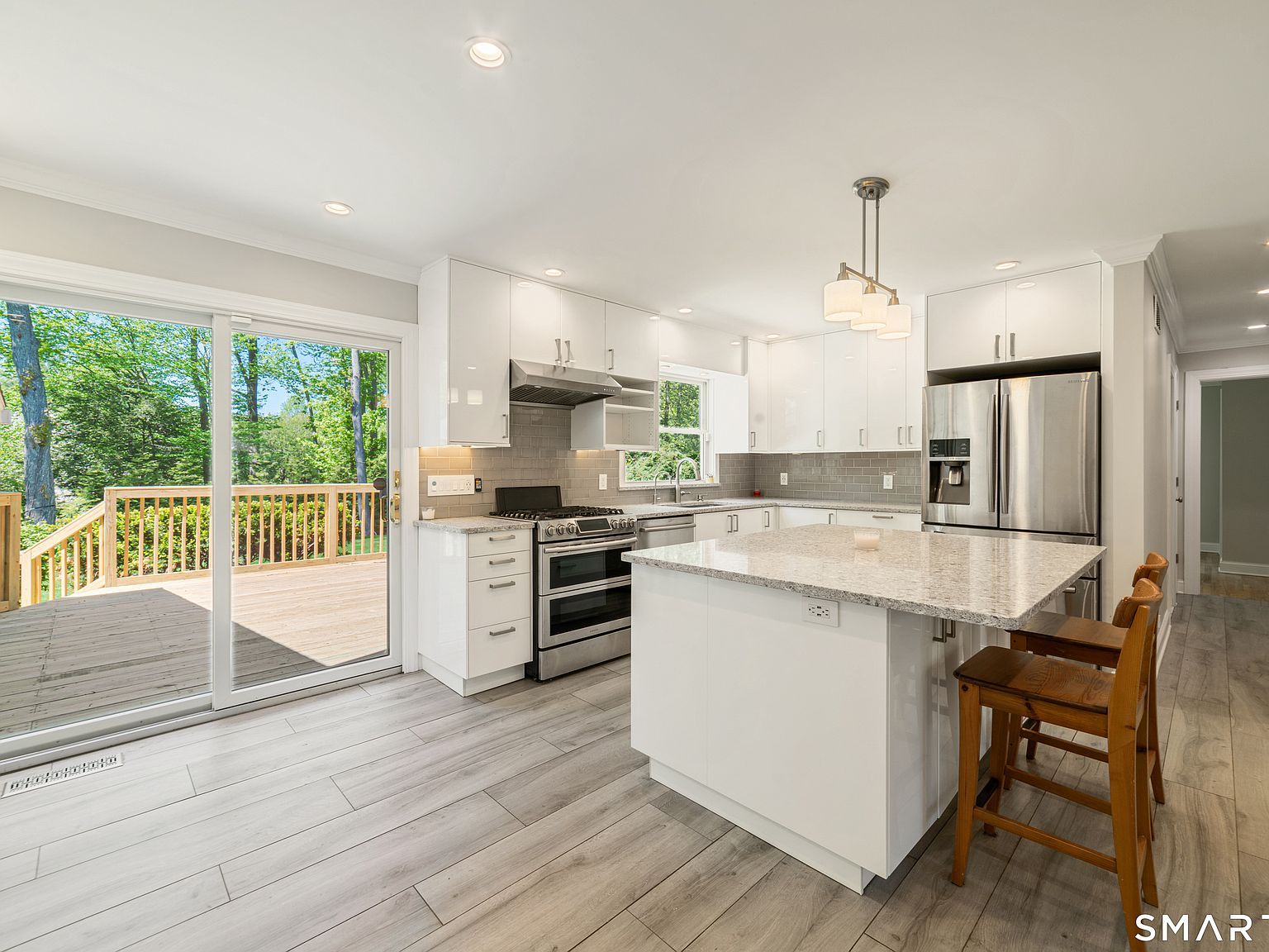20 Whitefield Dr Trumbull, CT 06611 - Thumbnail 4
