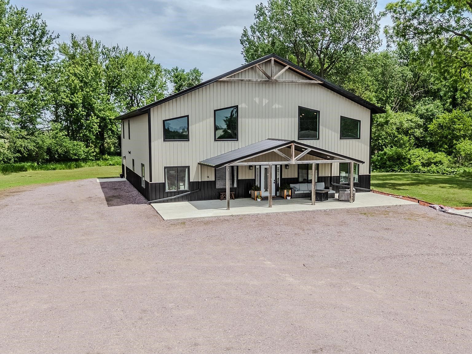615 2nd St Ocheyedan, IA 51354 - Thumbnail 4