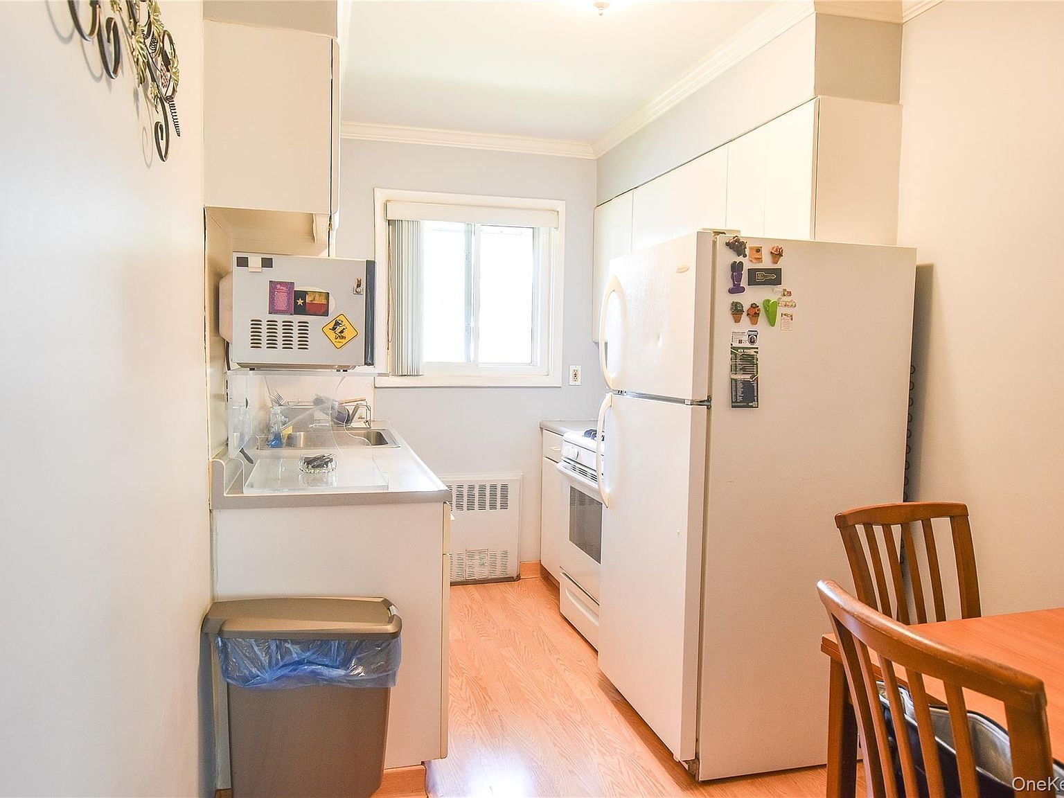 112 Edmunton Dr APT C4 North Babylon, NY 11703 - Thumbnail 4