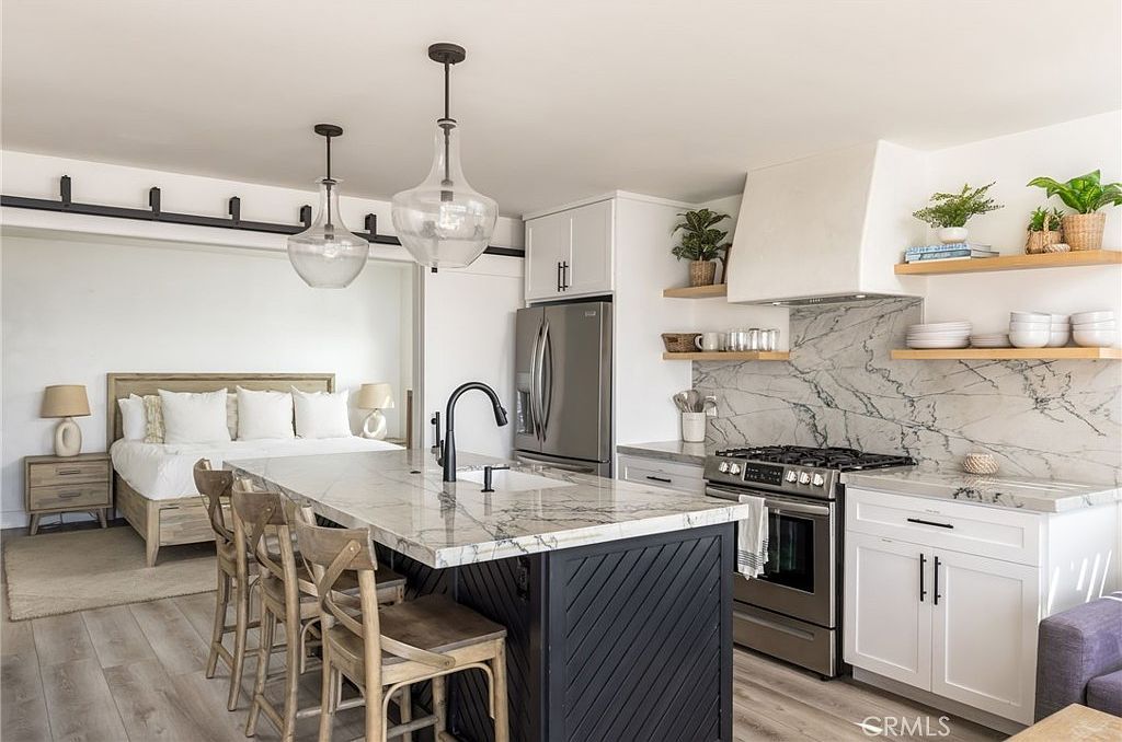 801 N Pacific St Oceanside, CA 92054 - Thumbnail 4