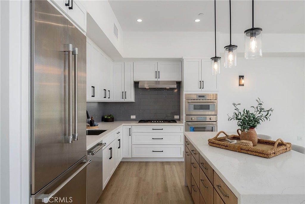 2648 State St #E Carlsbad, CA 92008 - Thumbnail 4