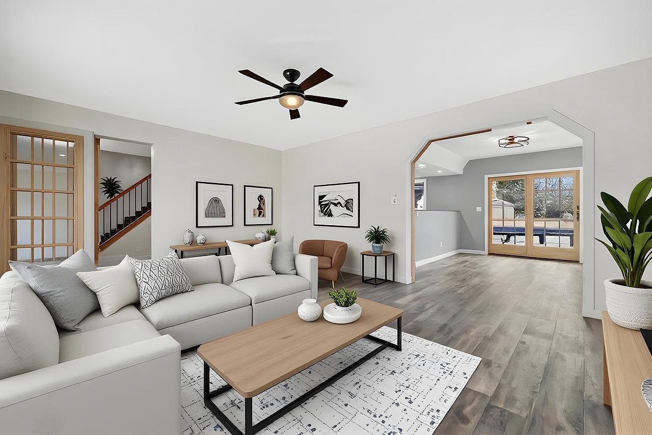 2205 2nd St Kenosha, WI 53140 - Thumbnail 4