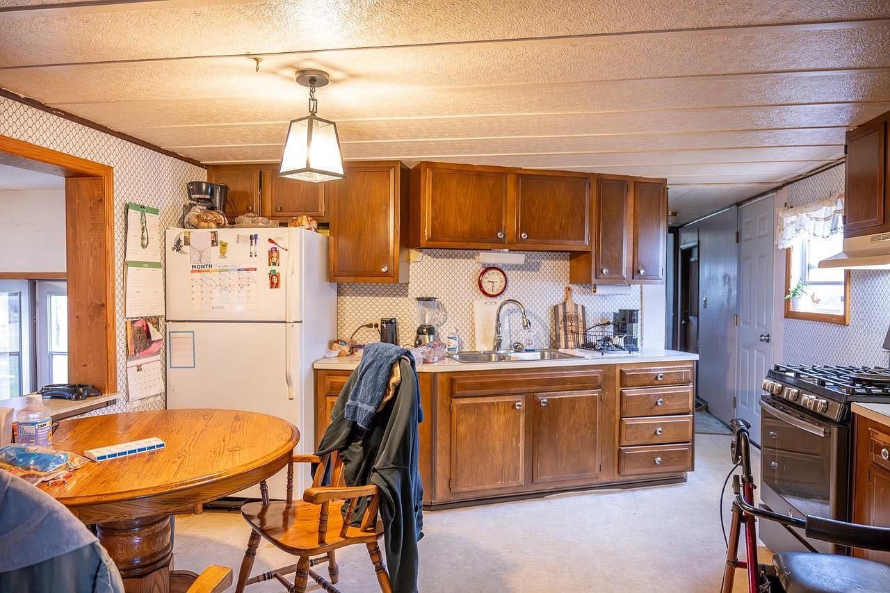 W5908 Whistling Wing Dr New Lisbon, WI 53950 - Thumbnail 4