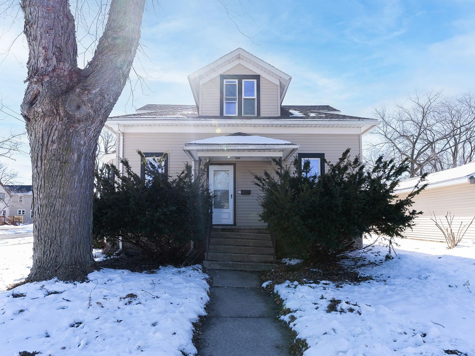 1003 W Spencer St Appleton, WI 54914 - Thumbnail 4