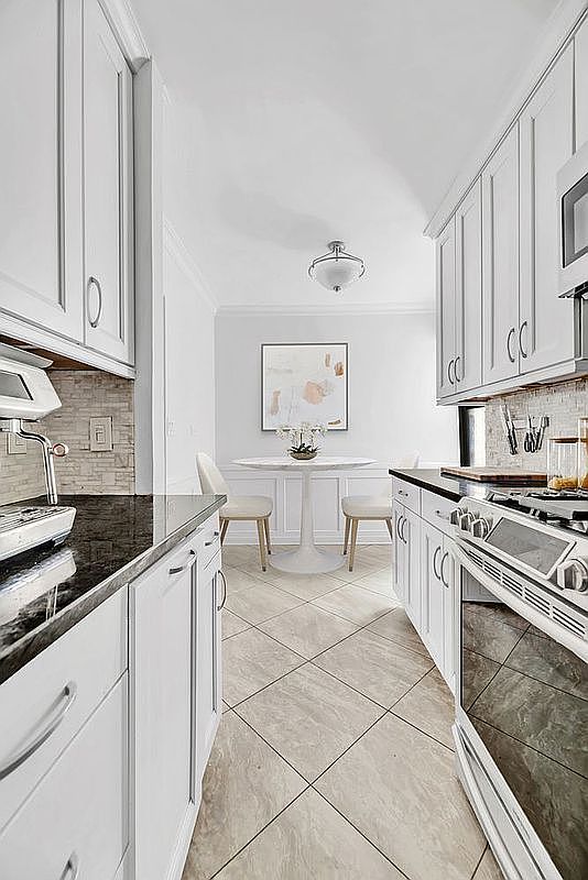 316 W 84th St APT 5A New York, NY 10024 - Thumbnail 4
