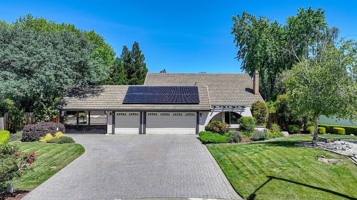 1859 Hillmont Way Roseville, CA 95661 - Thumbnail 4