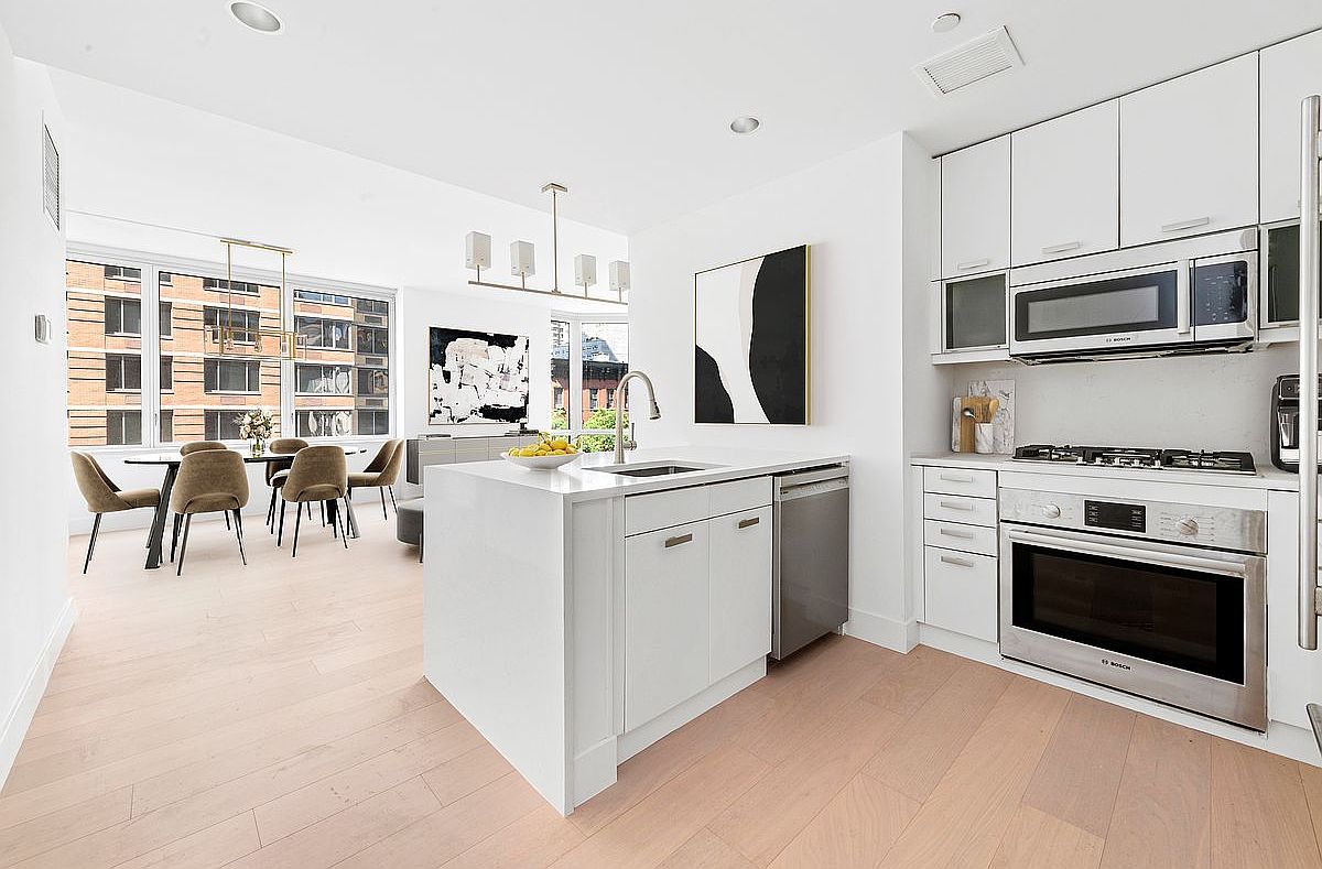 225 E 34th St APT 5E New York, NY 10016 - Thumbnail 4