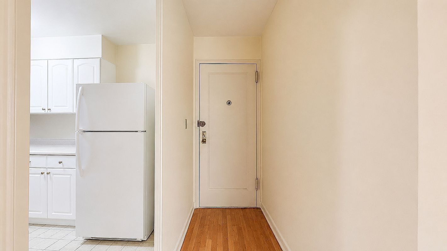 43-40 Union St #4M Flushing, NY 11355 - Thumbnail 4