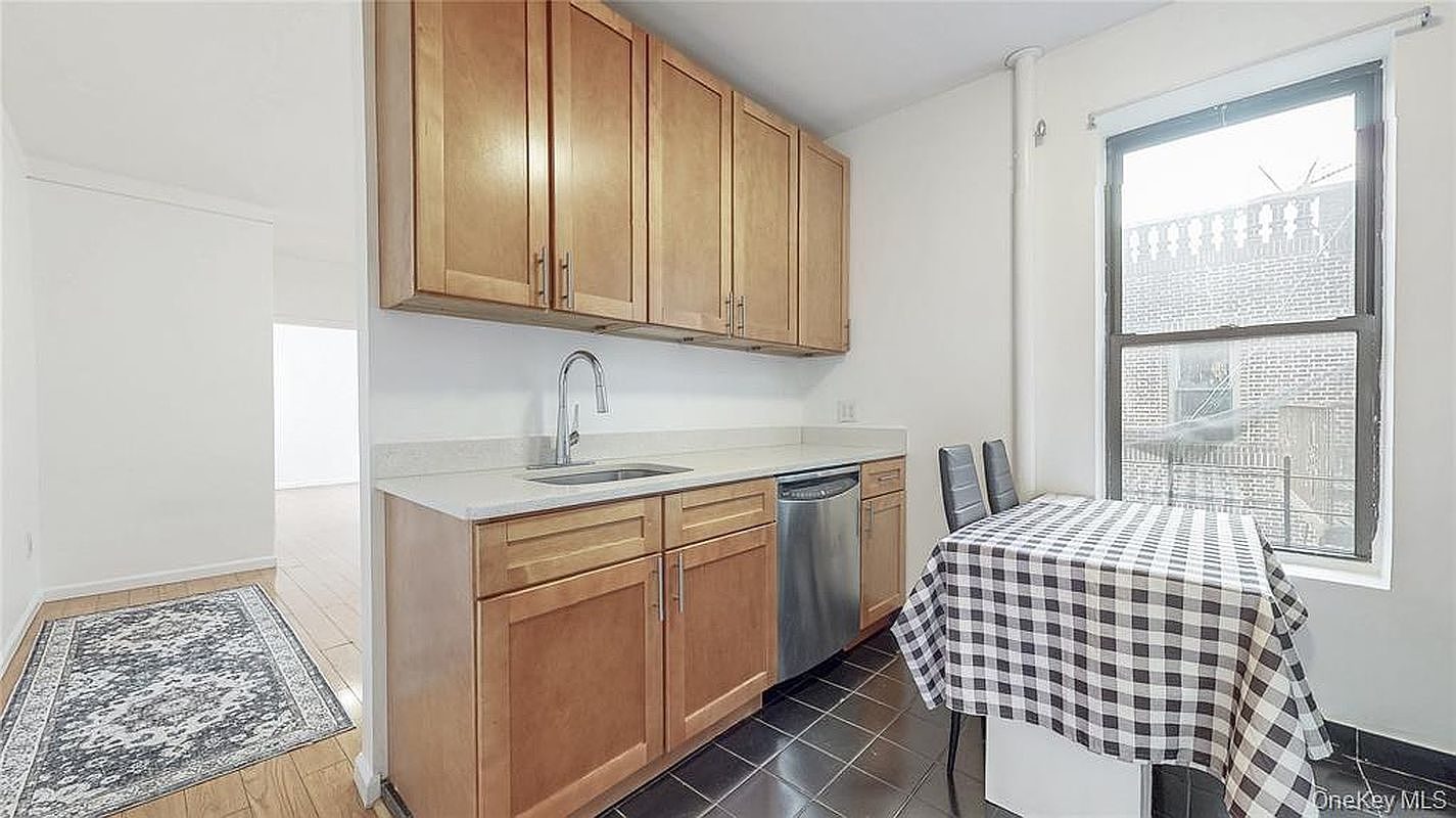 97-52 75th St #B41 Ozone Park, NY 11416 - Thumbnail 4
