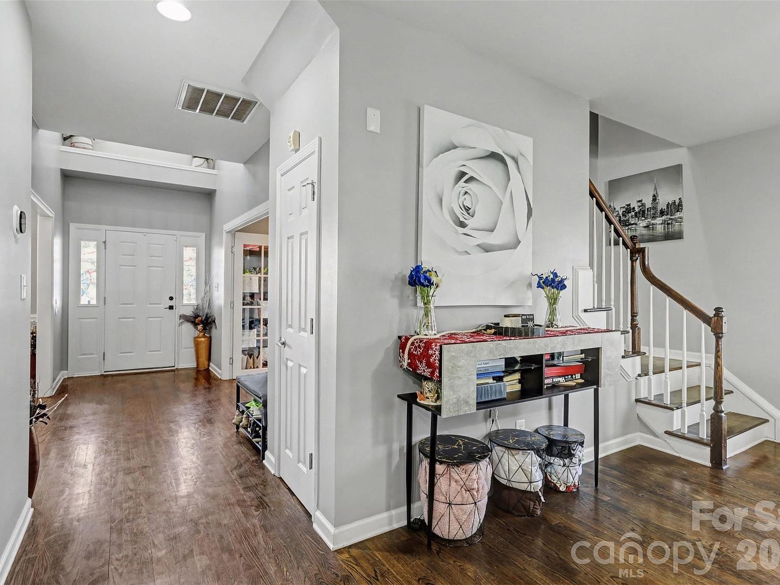 1432 Bedlington Dr NW Charlotte, NC 28269 - Thumbnail 4