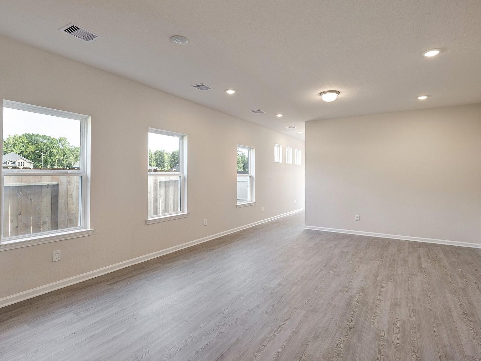 15315 Mountain Plover Pl Magnolia, TX 77354 - Thumbnail 4