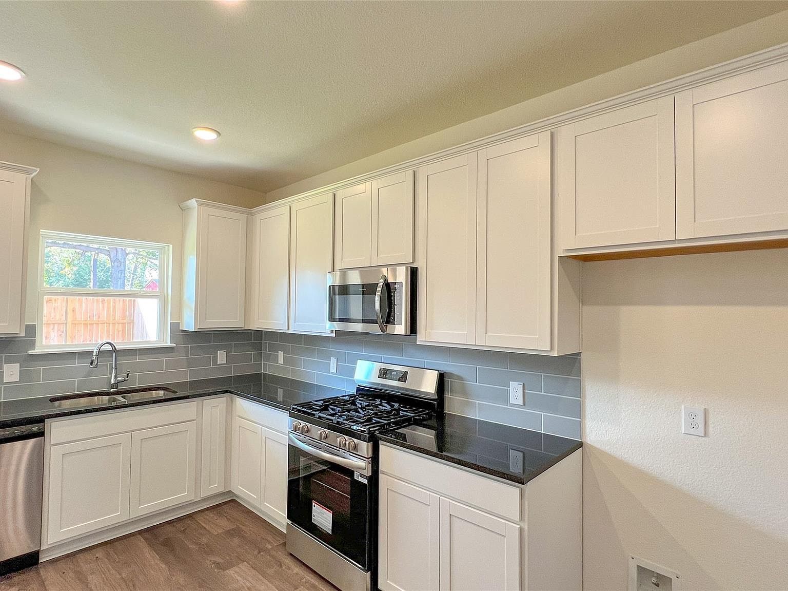 14362 Chilean Way Splendora, TX 77372 - Thumbnail 4