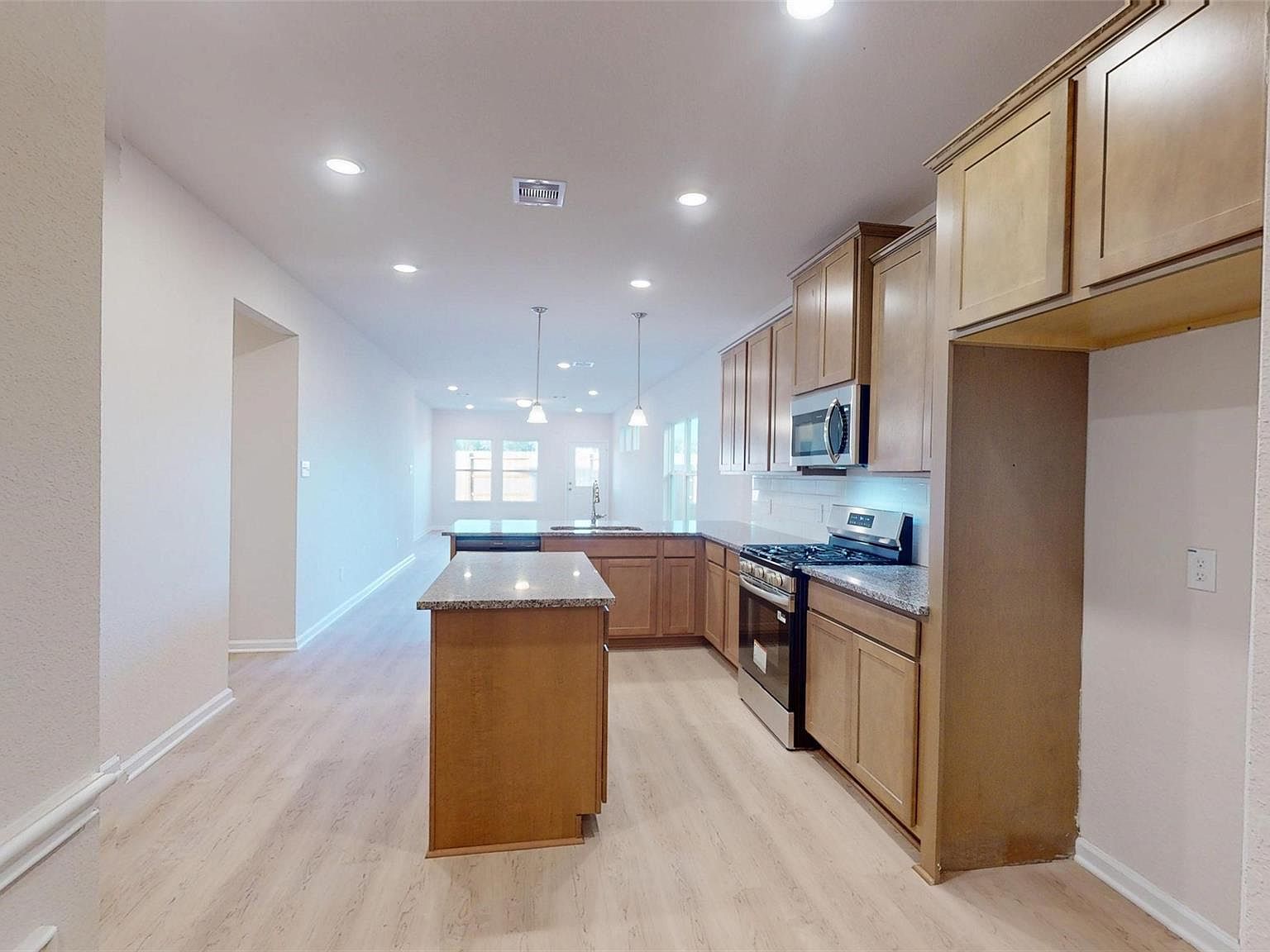 21613 Jasmine Star Dr Splendora, TX 77372 - Thumbnail 4