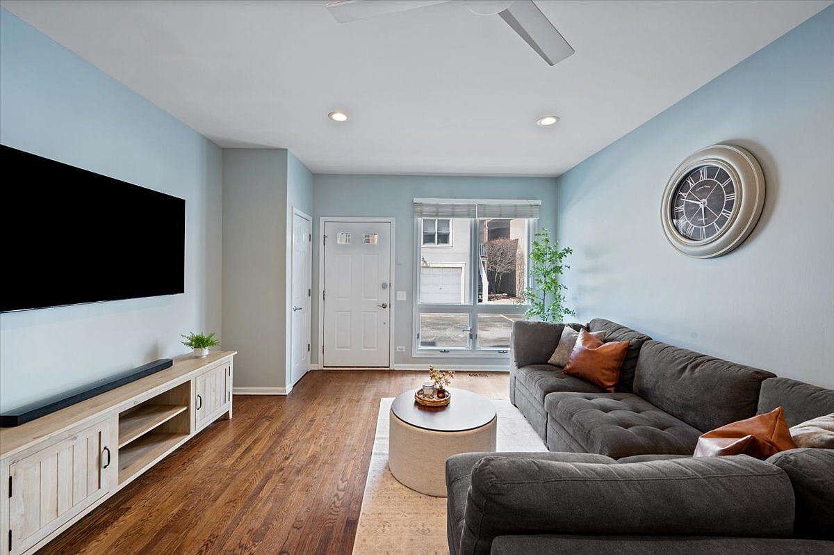1802 W Diversey Pkwy #I Chicago, IL 60614 - Thumbnail 4
