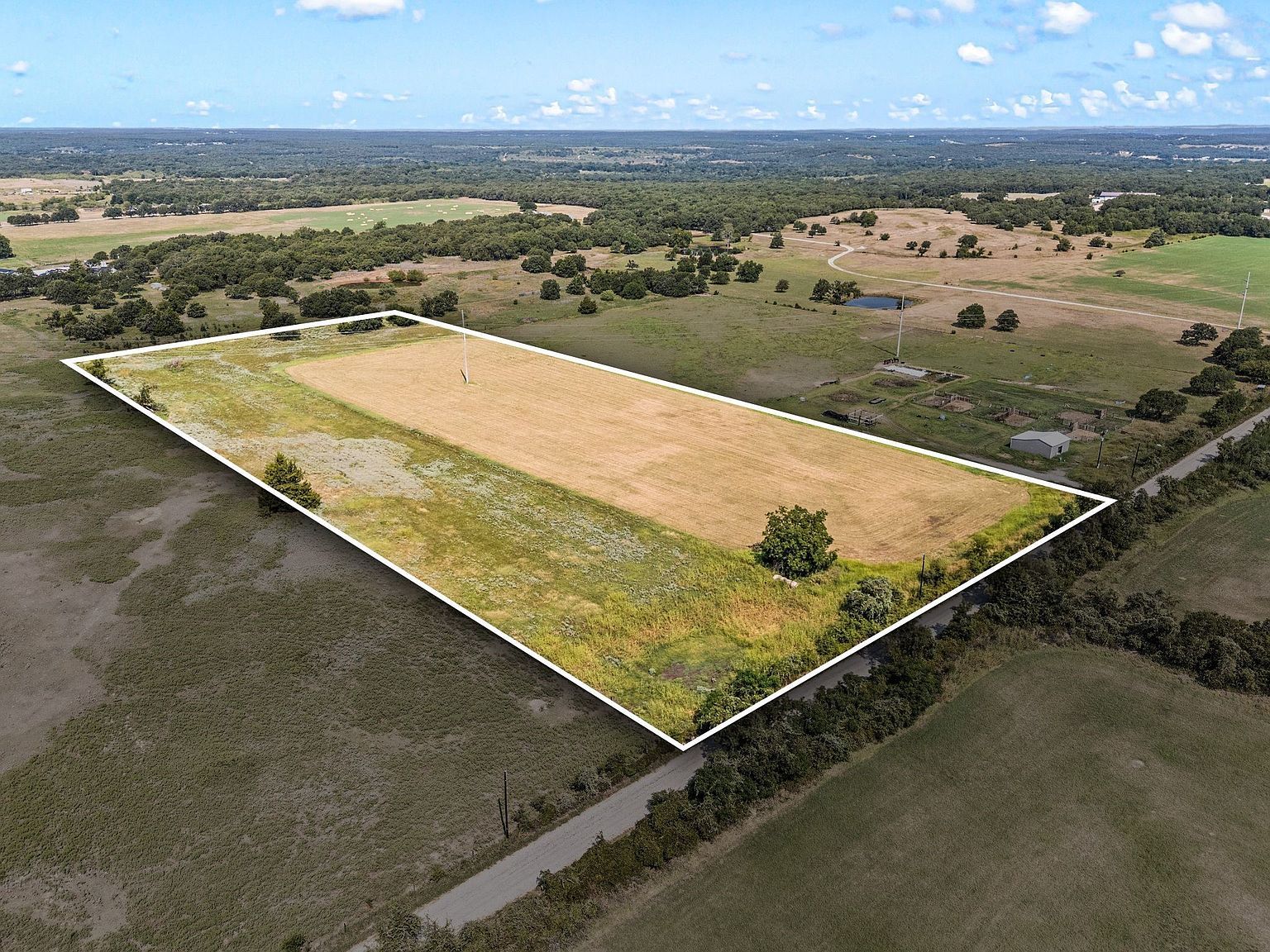 836 County Road 1895 Sunset, TX 76270 - Thumbnail 4