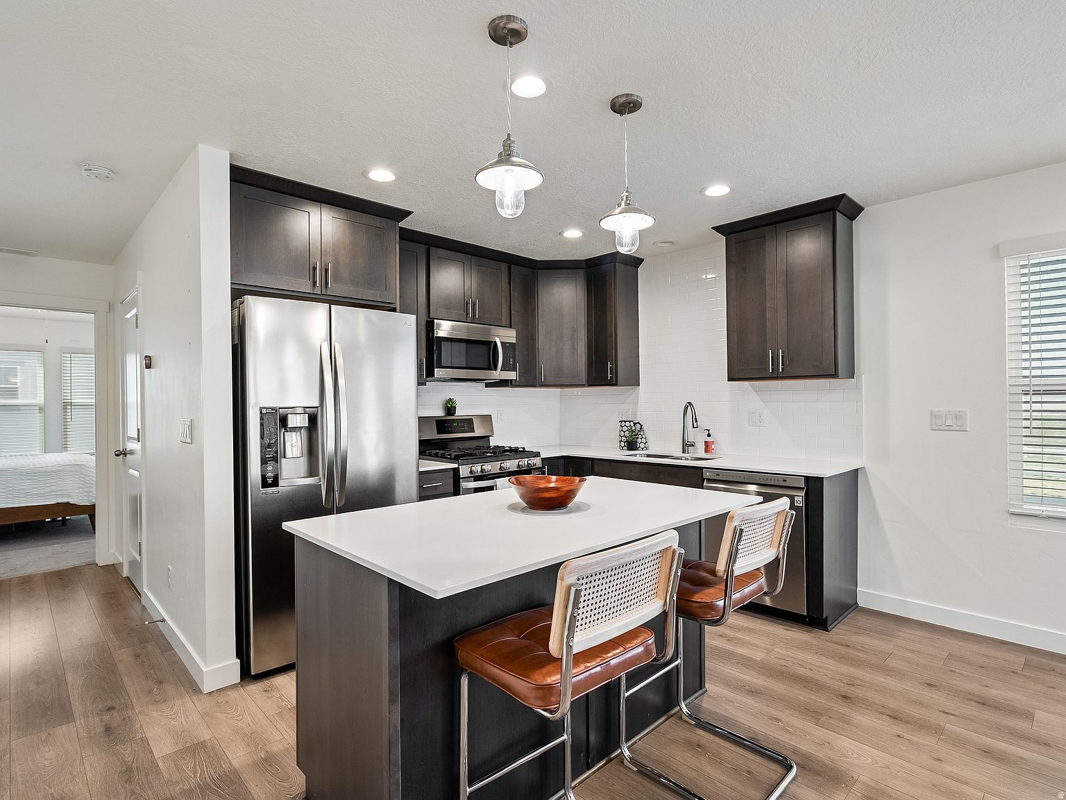 5957 W Lake Ave South Jordan, UT 84009 - Thumbnail 4