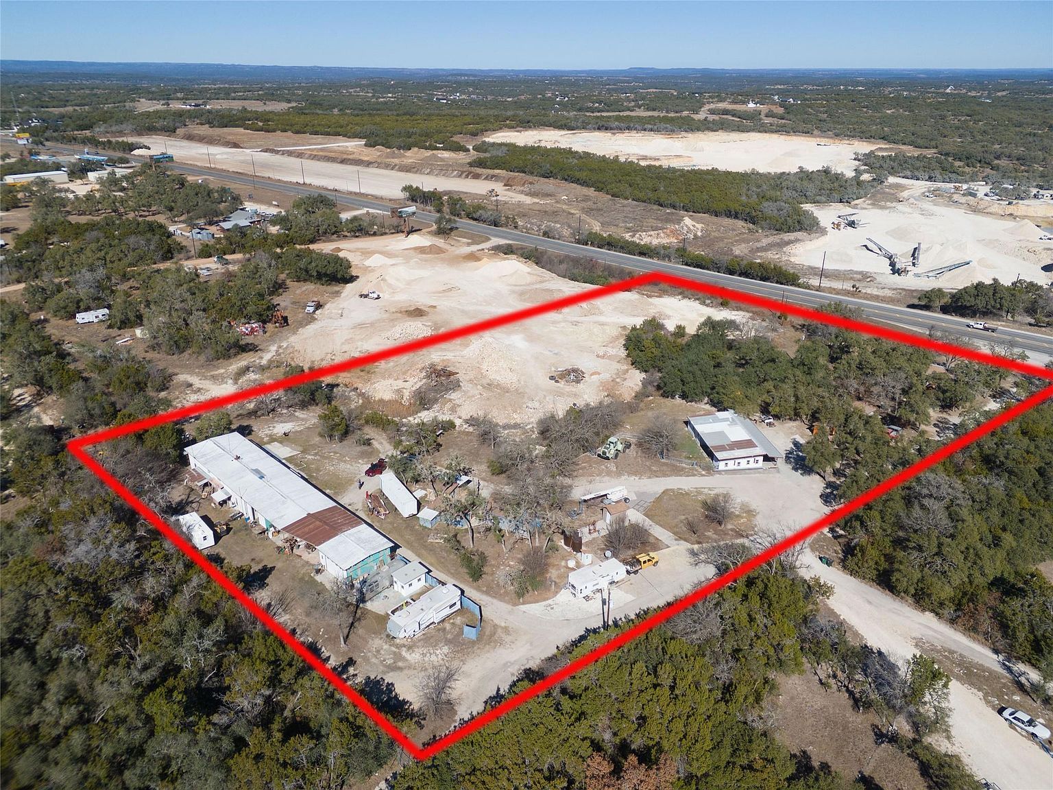 196 Southern Dr Johnson City, TX 78636 - Thumbnail 4