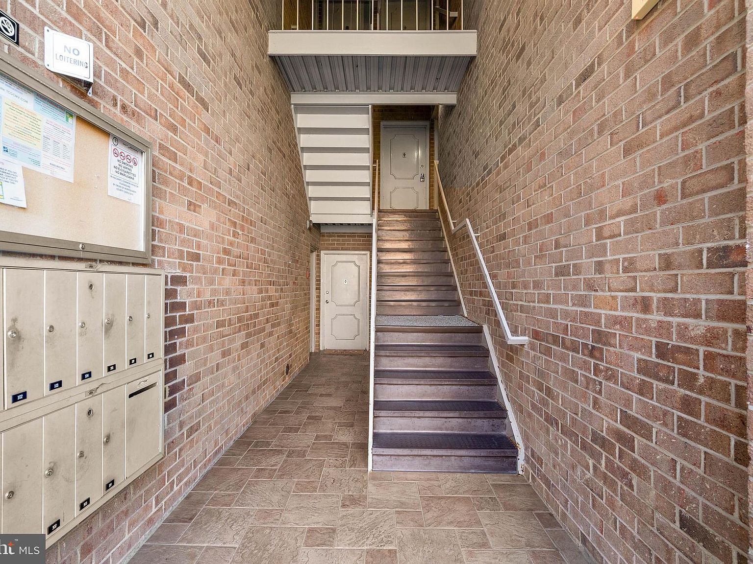 19427 Brassie Pl APT 203 Montgomery Village, MD 20886 - Thumbnail 4