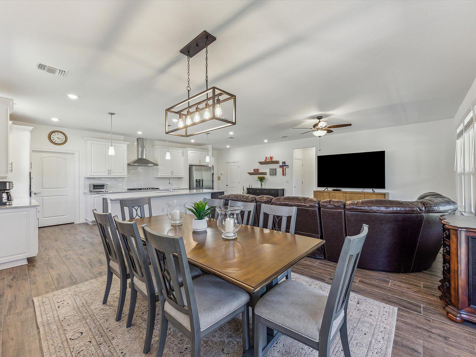 636 Martingale St Georgetown, TX 78633 - Thumbnail 4