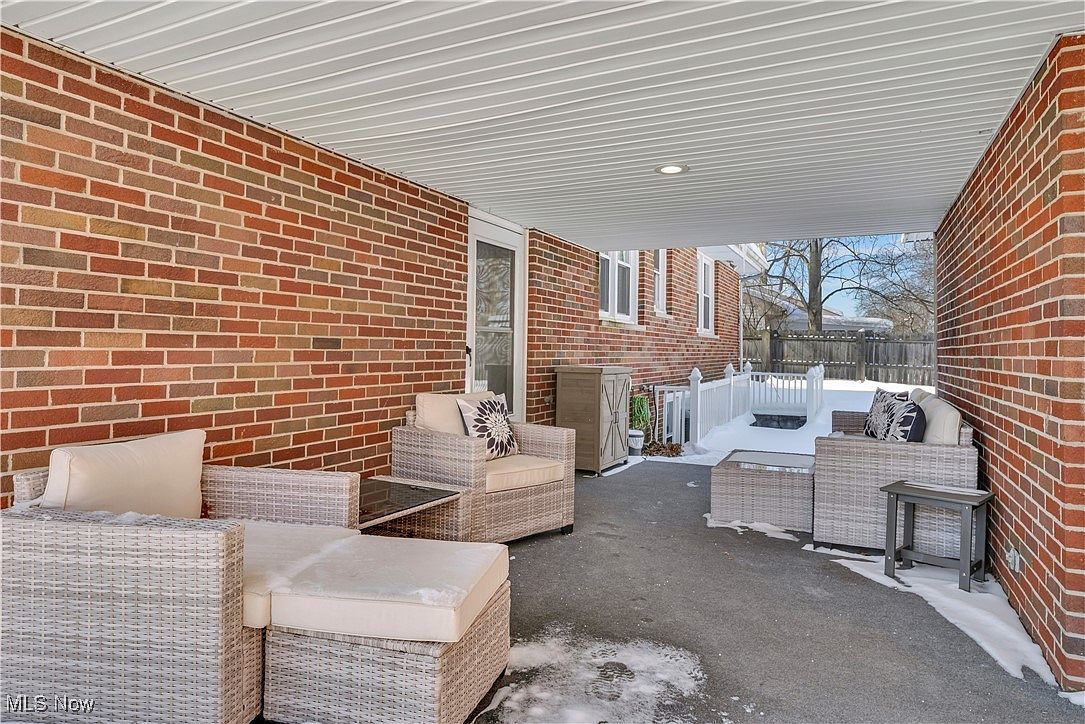 804 Brookfield Ave Youngstown, OH 44512 - Thumbnail 4