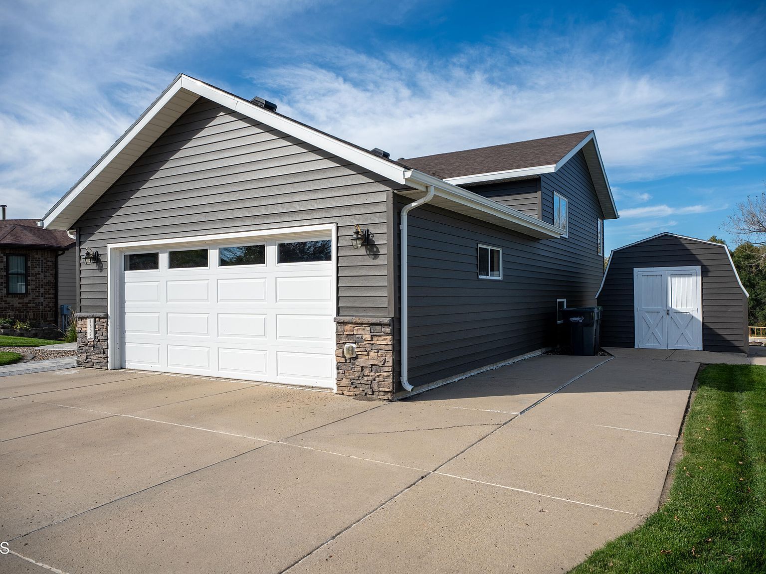 1605 9th Ave SE Mandan, ND 58554 - Thumbnail 4