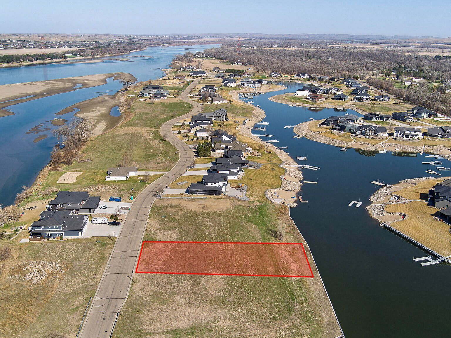 5813 Misty Waters Dr Bismarck, ND 58503 - Thumbnail 4