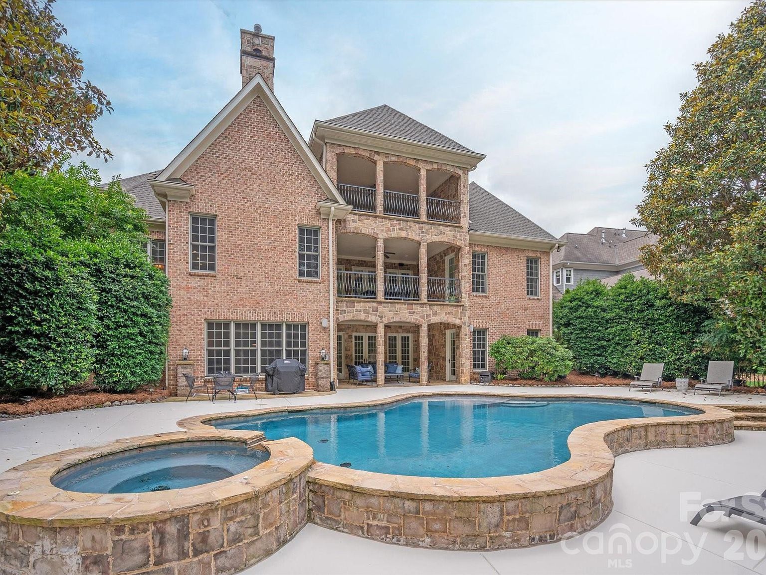 731 Mendenhall Ct Fort Mill, SC 29715 - Thumbnail 4