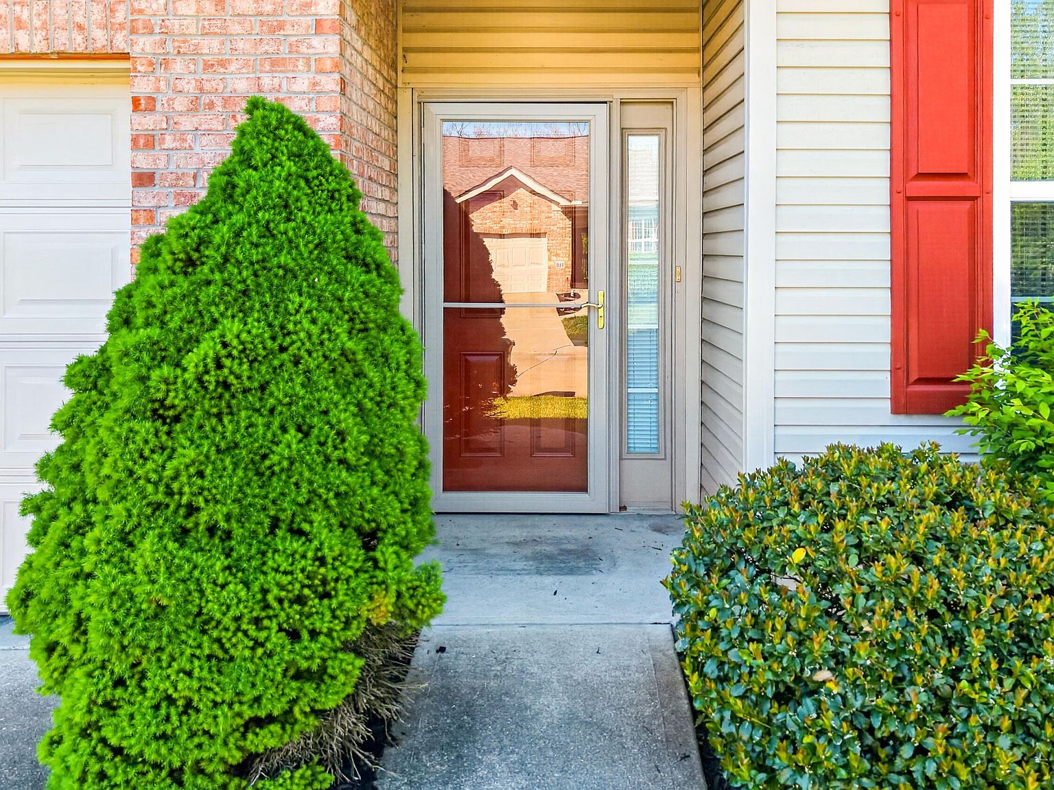 915 Shiredale Dr Florence, KY 41042 - Thumbnail 4