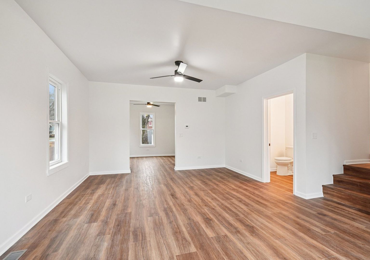 1306 Parmele St Rockford, IL 61104 - Thumbnail 4