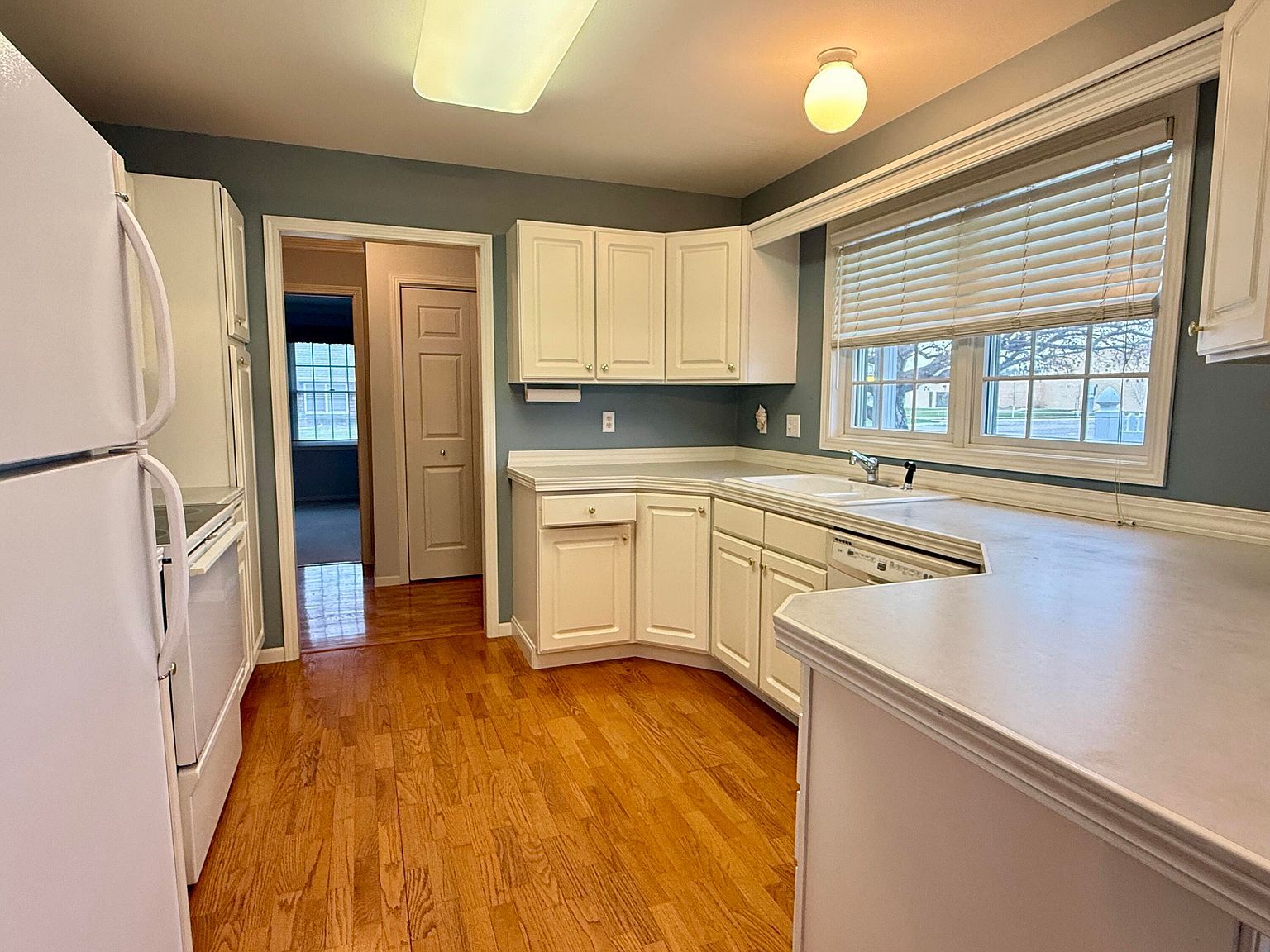 1307 N Dakota St Aberdeen, SD 57401 - Thumbnail 4