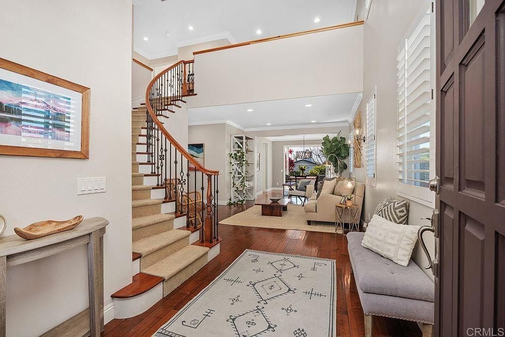 6707 Blue Point Dr Carlsbad, CA 92011 - Thumbnail 4