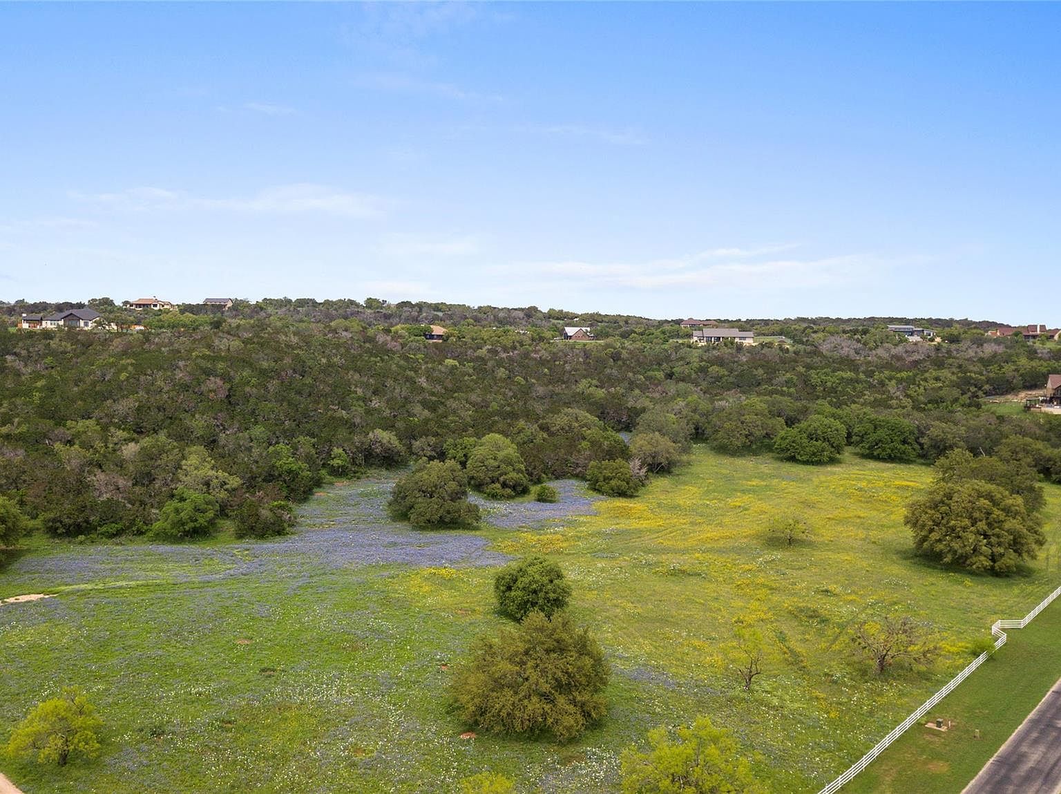 8 Stone Mountain Dr Marble Falls, TX 78654 - Thumbnail 4
