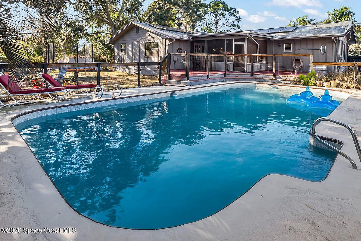 938 Dorchester Rd NW Palm Bay, FL 32907 - Thumbnail 4