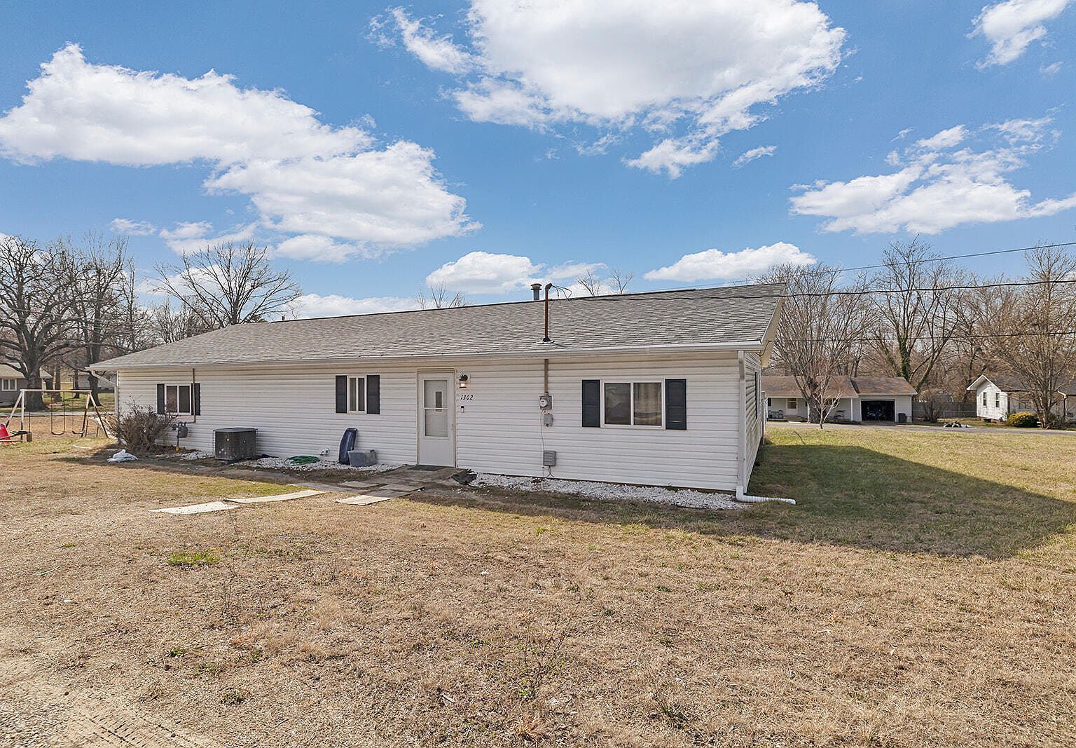 1302 Valley Ave Ava, MO 65608 - Thumbnail 4