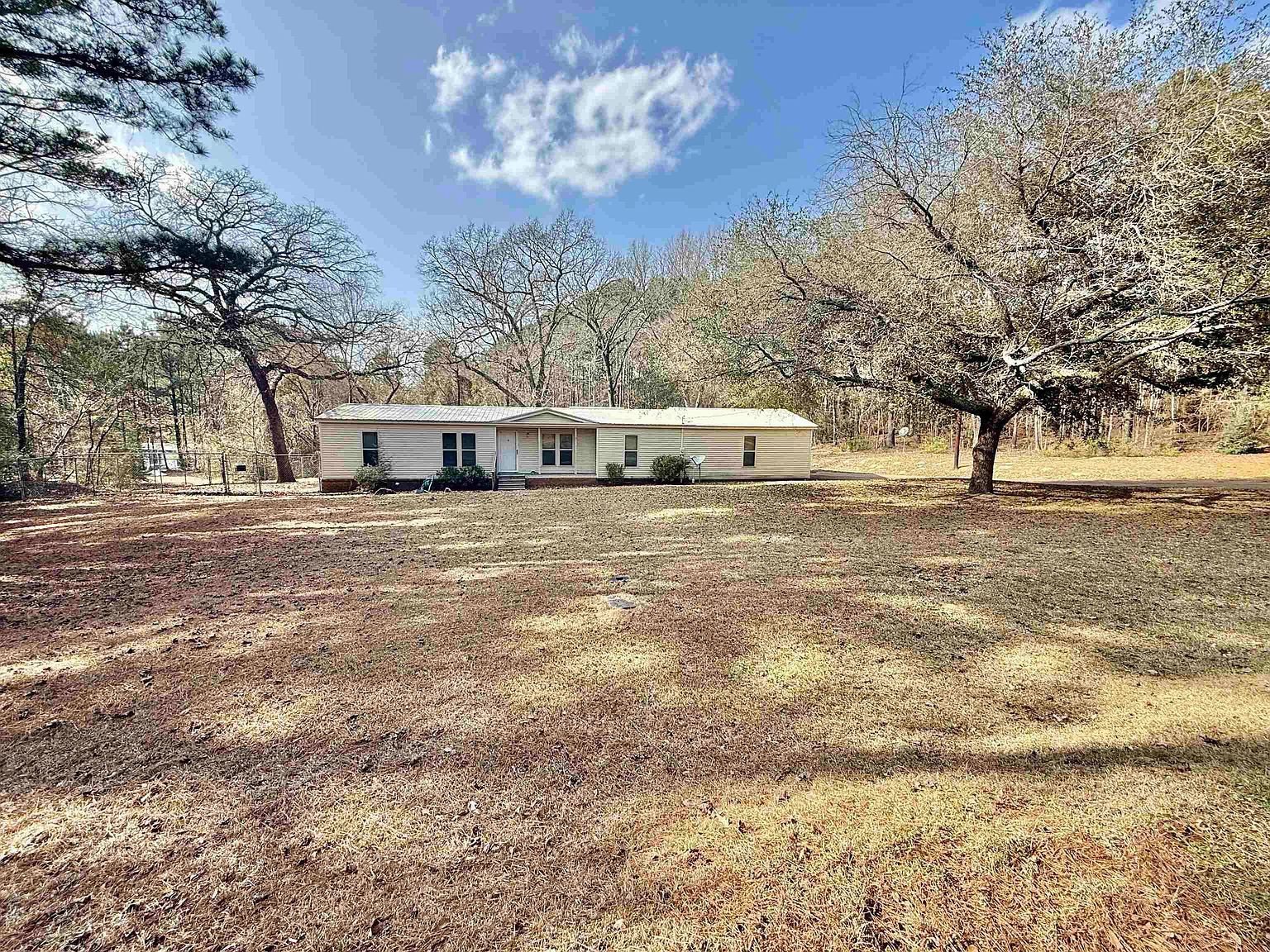 217 Hilltop Rd Hallsville, TX 75650 - Thumbnail 4
