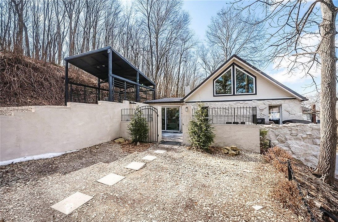 270 Schoolhouse Rd Blairsville, PA 15717 - Thumbnail 4