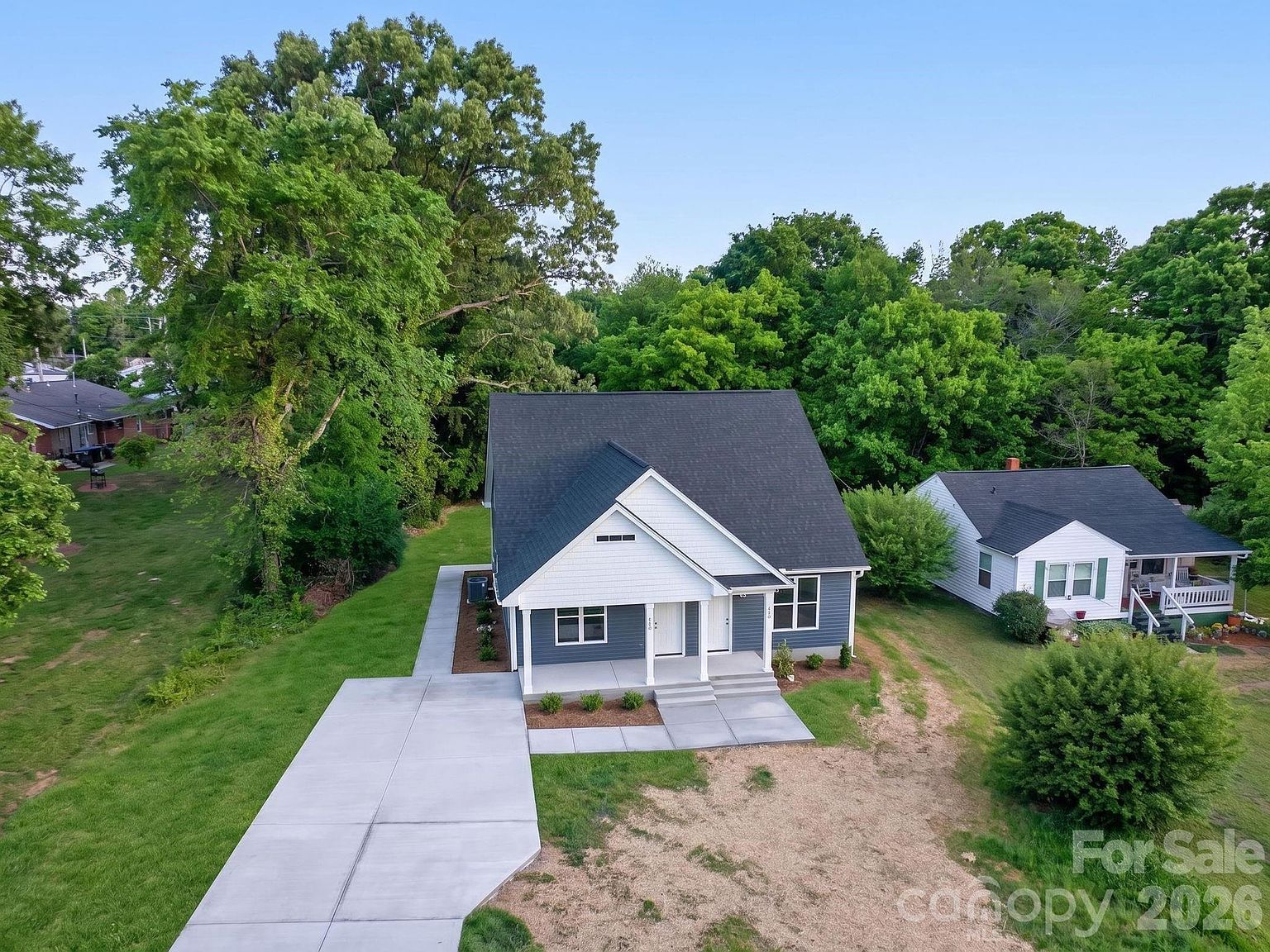 810/812 E Lincoln St Lincolnton, NC 28092 - Thumbnail 4