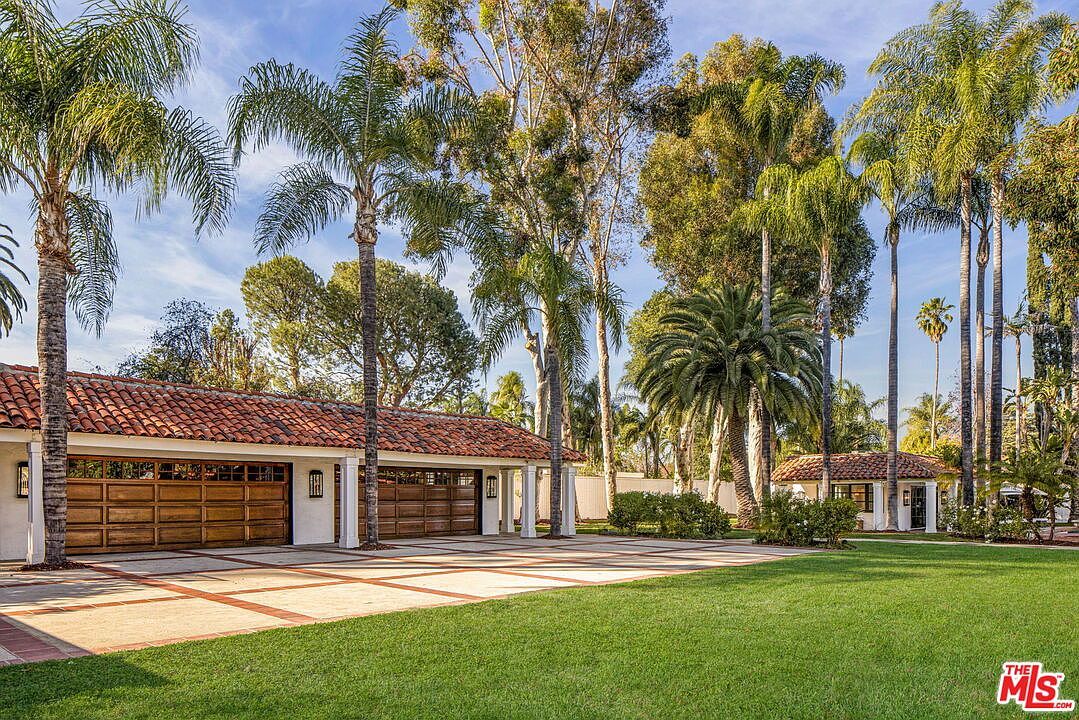 18625 Wells Dr Tarzana, CA 91356 - Thumbnail 4