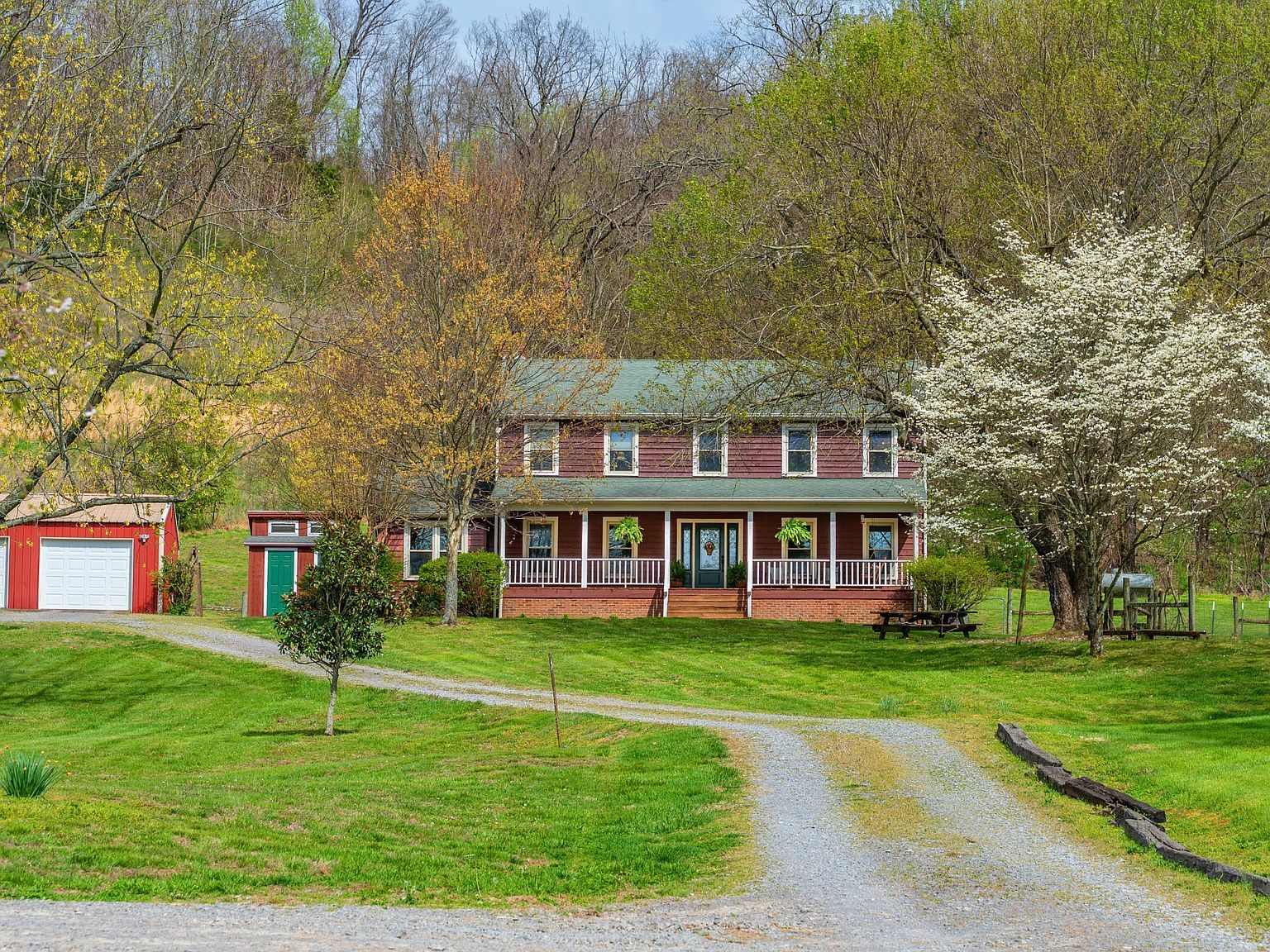 199 Gilmore Ln Bell Buckle, TN 37020 - Thumbnail 4