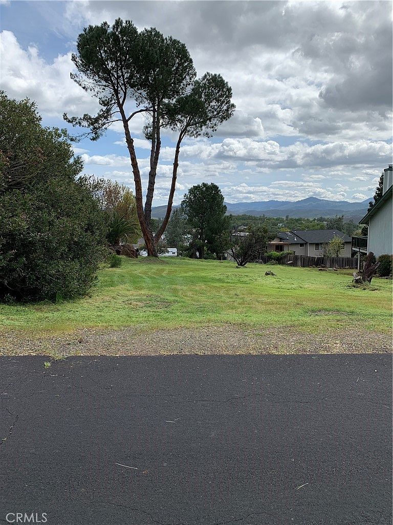 18475 Kentwood Pl #14 Hidden Valley Lake, CA 95467 - Thumbnail 4