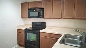 217 Silver Lake Trl Fort Worth, TX 76140 - Thumbnail 4