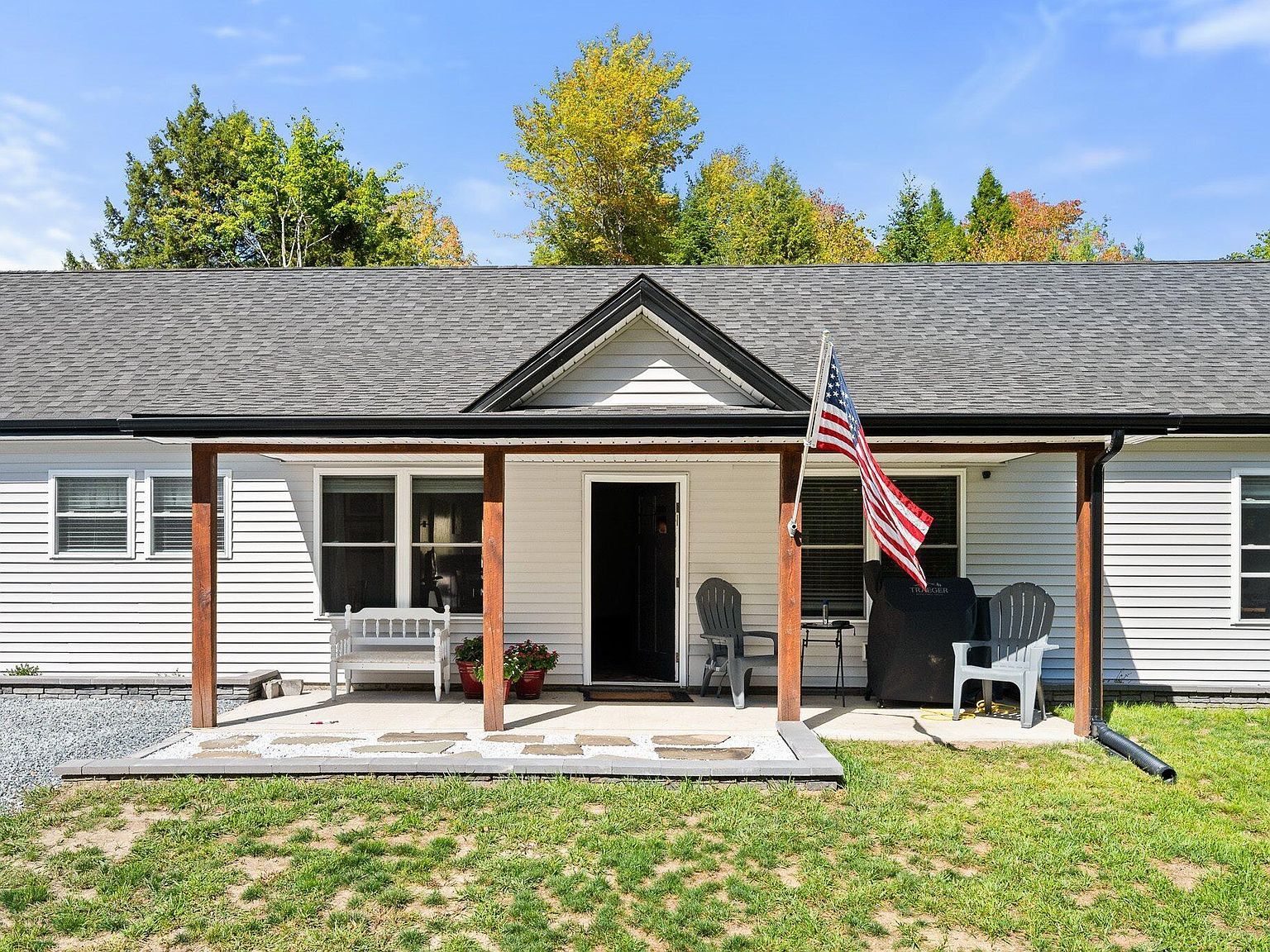 1941 State Highway 46 Bucksport, ME 04416 - Thumbnail 4