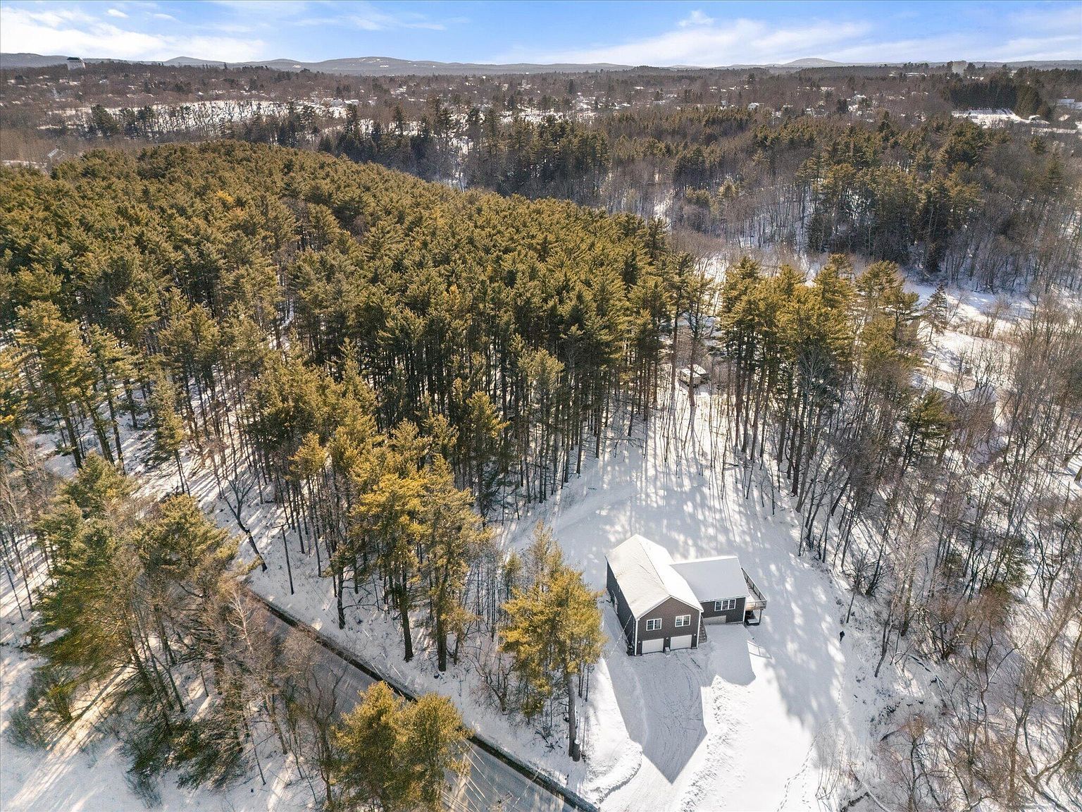 564 Kenduskeag Ave Bangor, ME 04401 - Thumbnail 4